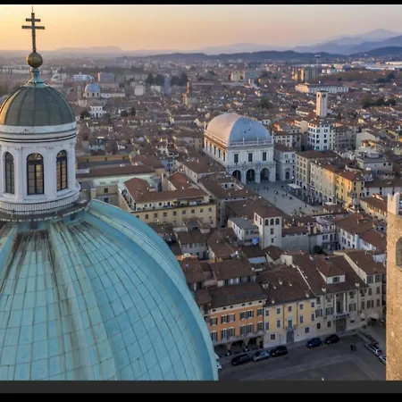 Maison Veleno - Downtown * Брешія